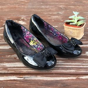 Girls Black Fancy Shoes with low heels